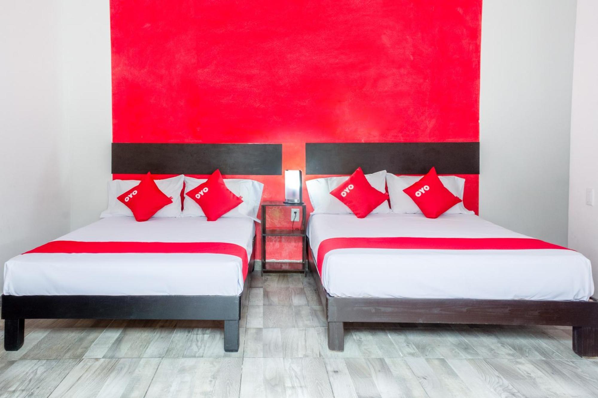 Oyo Gandag Hotel